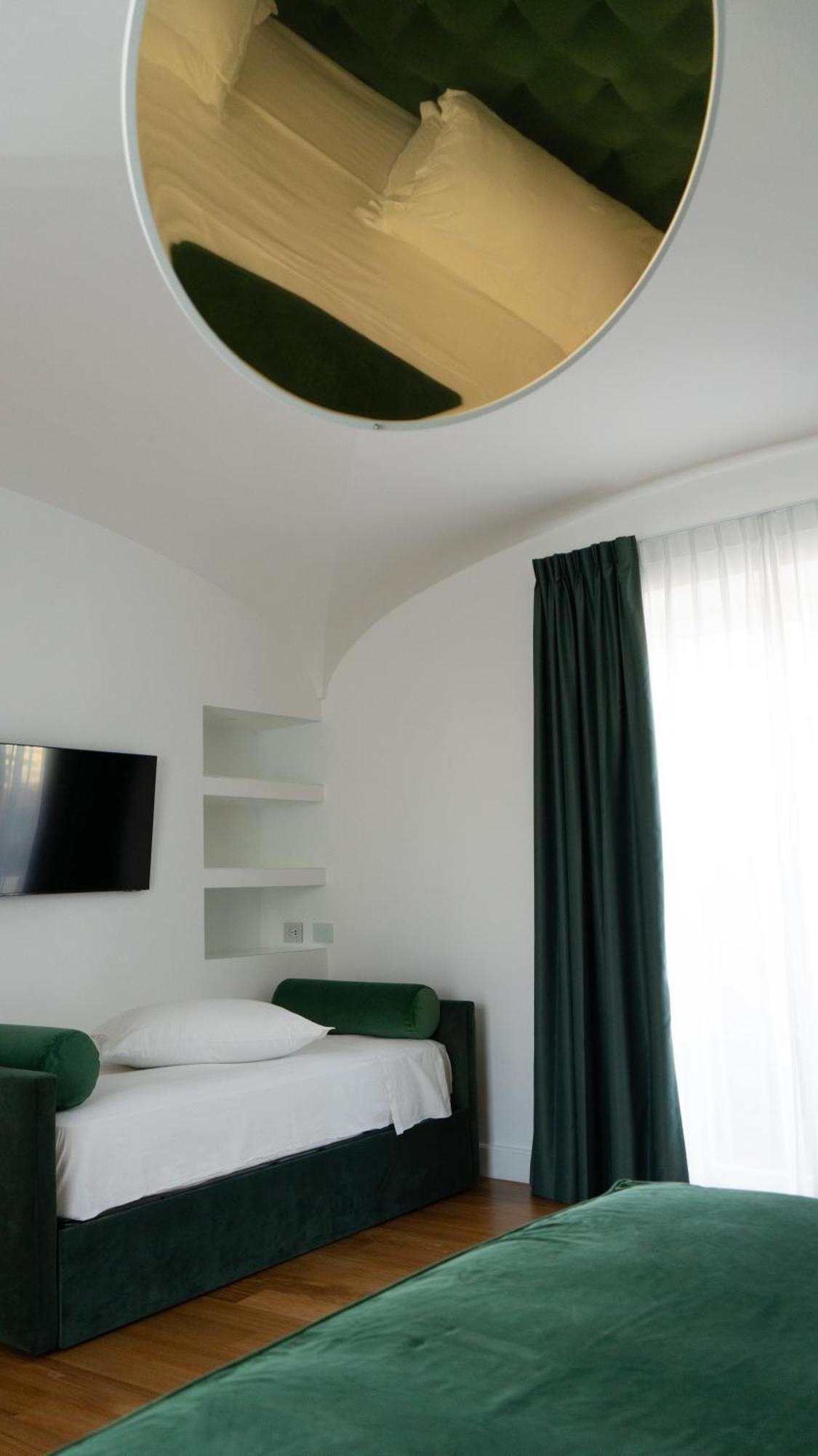 Palazzo Martinelli Hotel Sorrento Buitenkant foto